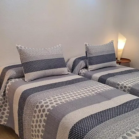 Neptuno 27 - Primera Linea De Playa Apartment *